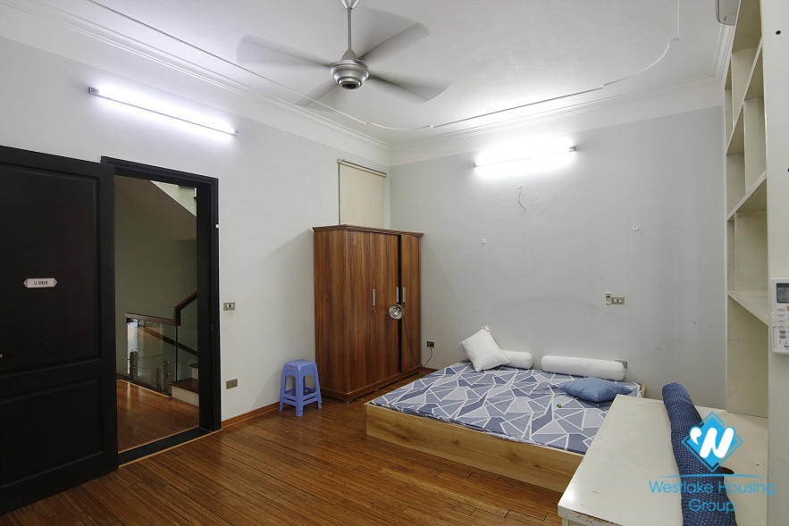 Three bedroom house for rent in Ngoc Thuy Long Bien